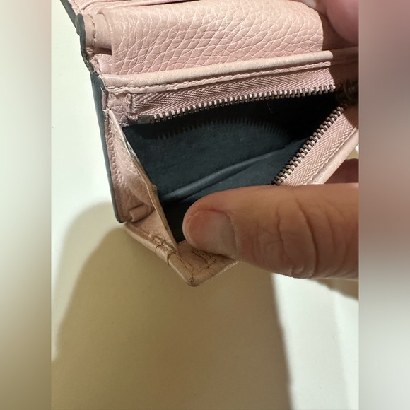 Gucci Blind For Love Bifold Pink Wallet - Picture 4 of 12
